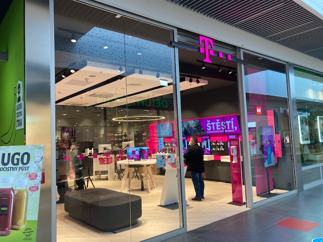 T - Mobile a.s. rekonstrukce prodejny ve Frýdku - Místku